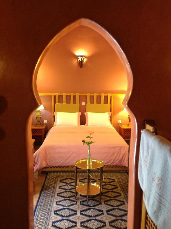 Riad Timadrouine Timatraouine Rom bilde